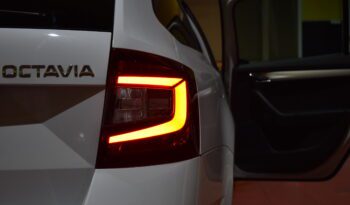 SKODA Octavia Combi 2.0 TDI 110kW 150CV DSG Style lleno