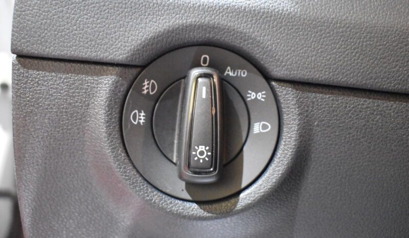 SKODA Octavia Combi 2.0 TDI 110kW 150CV DSG Style lleno