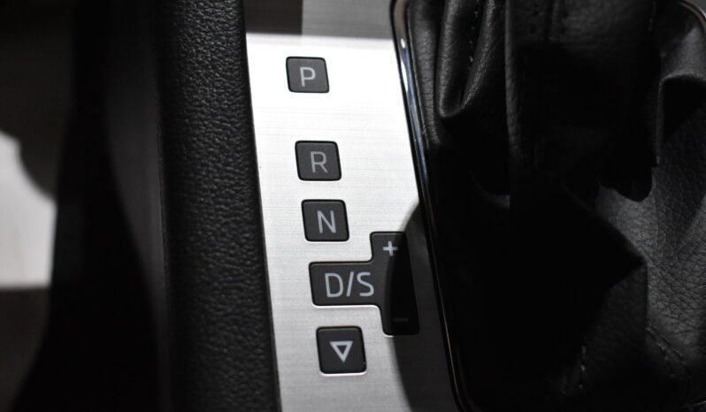 SKODA Octavia Combi 2.0 TDI 110kW 150CV DSG Style lleno
