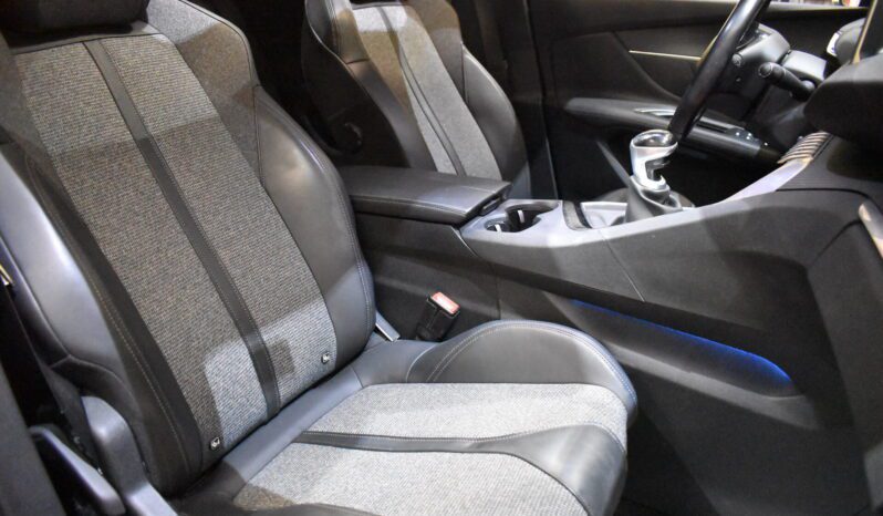PEUGEOT 3008 2.0BLUEHDI ALLURE lleno