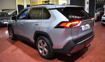 TOYOTA Rav4 2.5l 220H Business lleno