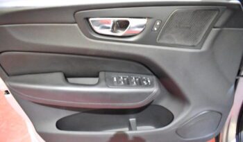 VOLVO XC60 2.0 B4 D AWD Momentum Pro Auto lleno