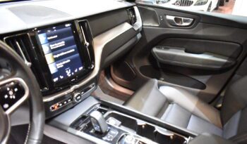 VOLVO XC60 2.0 B4 D AWD Momentum Pro Auto lleno