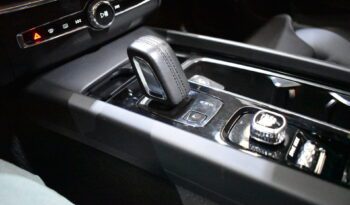 VOLVO XC60 2.0 B4 D AWD Momentum Pro Auto lleno