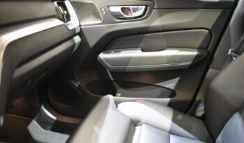 VOLVO XC60 2.0 B4 D AWD Momentum Pro Auto lleno