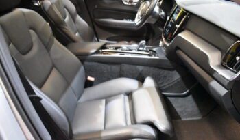 VOLVO XC60 2.0 B4 D AWD Momentum Pro Auto lleno