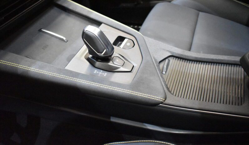LYNK & CO 01 1.5 PHEV More lleno