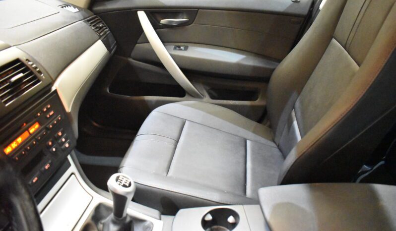 BMW X3 2.0d lleno