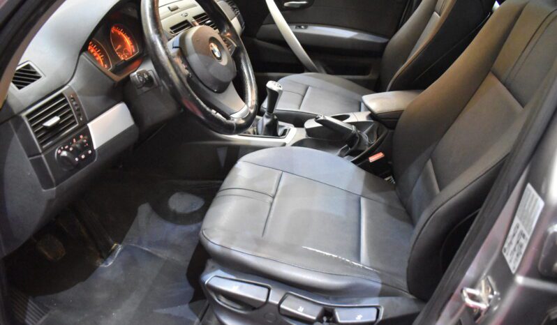 BMW X3 2.0d lleno