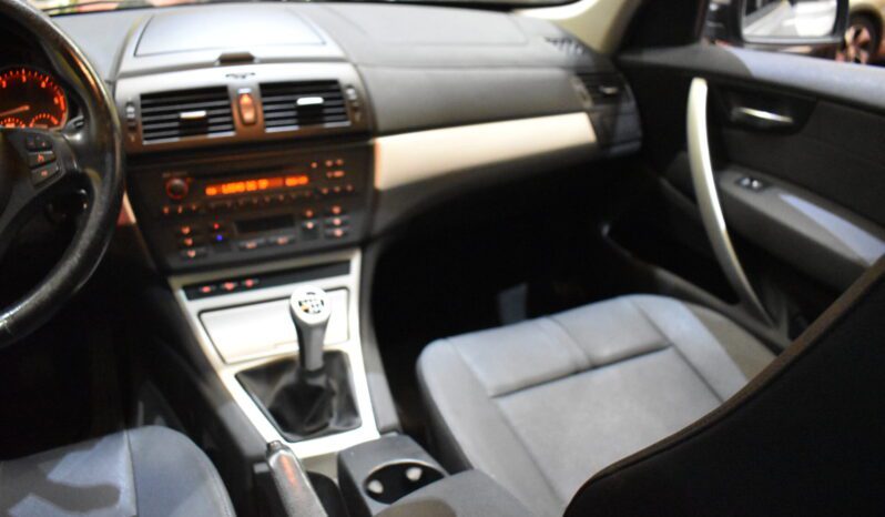 BMW X3 2.0d lleno