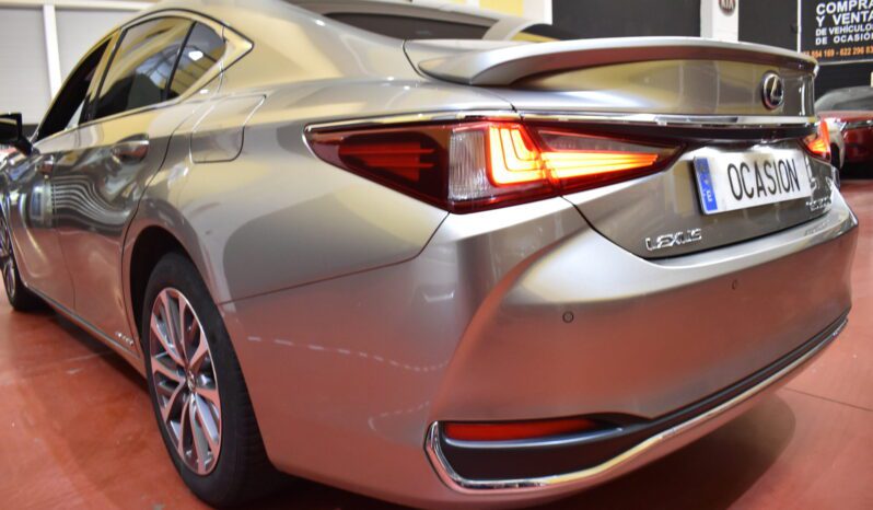 LEXUS ES 2.5 300h Premium lleno