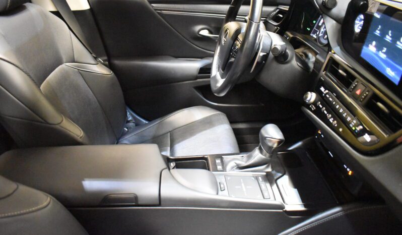 LEXUS ES 2.5 300h Premium lleno