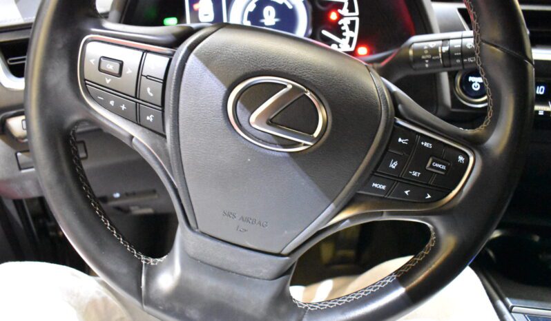 LEXUS UX 2.0 250h Executive lleno