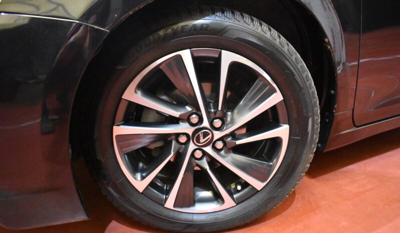 LEXUS CT 1.8 200h Business lleno