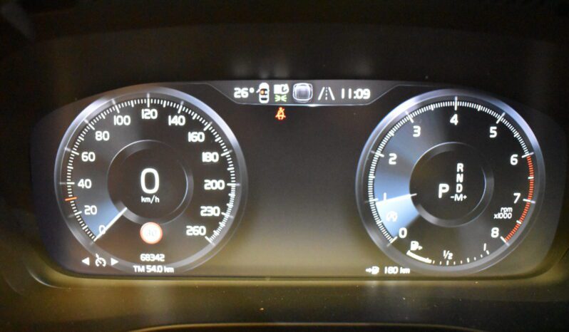 VOLVO XC40 1.5 T2 Core Pro lleno