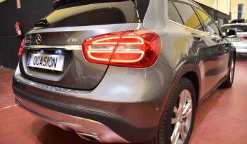 MERCEDES-BENZ Clase GLA GLA 200 d Style lleno