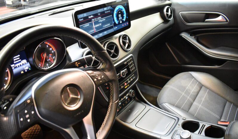 MERCEDES-BENZ Clase GLA GLA 200 d Style lleno