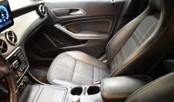 MERCEDES-BENZ Clase GLA GLA 200 d Style lleno