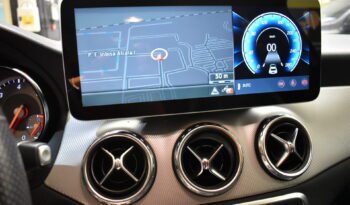 MERCEDES-BENZ Clase GLA GLA 200 d Style lleno
