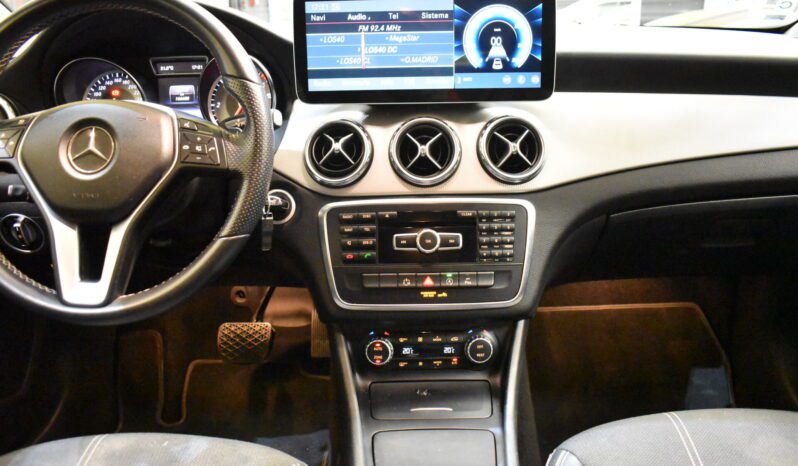 MERCEDES-BENZ Clase GLA GLA 200 d Style lleno
